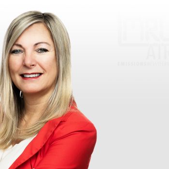 Portrait einer Mitarbeiterin von MRU